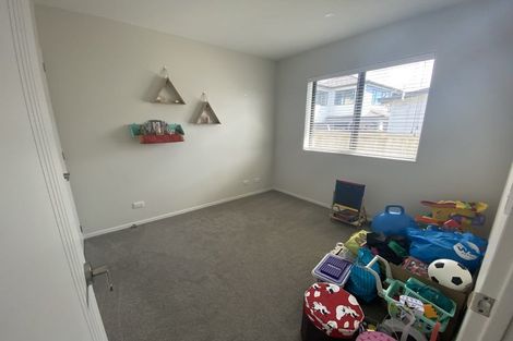 Photo of property in 12 Lusitano Drive, Karaka, Papakura, 2113