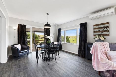 Photo of property in 1542 State Highway 12, Paparoa, Maungaturoto, 0583