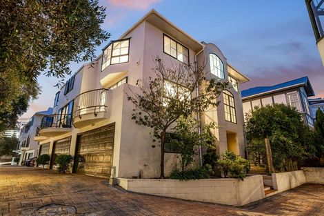 Photo of property in 16g Hobson Street, Thorndon, Wellington, 6011