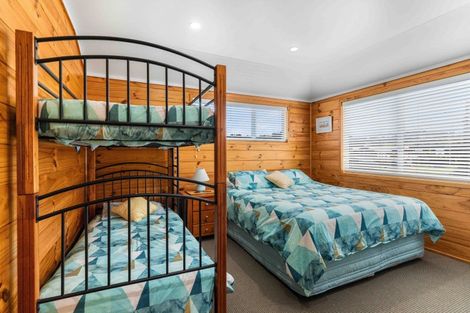 Photo of property in 137 Captain Cook Road, Cooks Beach, Whitianga, 3591