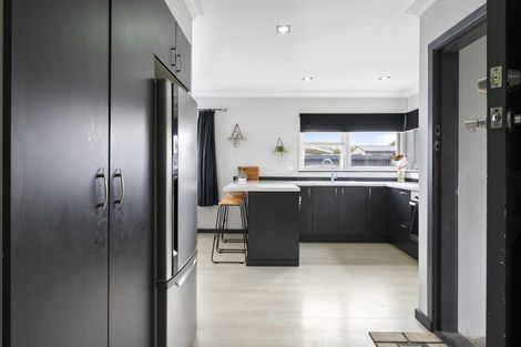 Photo of property in 20 Grand Street, Shannon, 4821