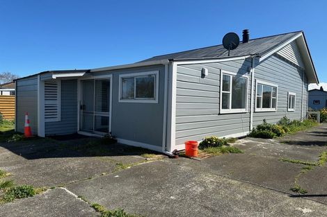 Photo of property in 42 Tennyson Street, Dannevirke, 4930