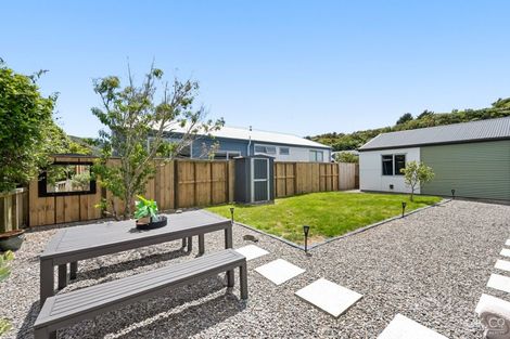 Photo of property in 22 Otonga Heights, Maungaraki, Lower Hutt, 5010