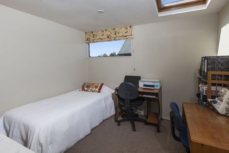 Photo of property in 57 Hinau Street, Fendalton, Christchurch, 8041