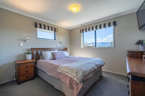 Photo of property in 78 Orbell Crescent, Te Anau, 9679