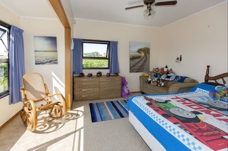 Photo of property in Babylon Coast Road, Parore, Dargaville, 0373