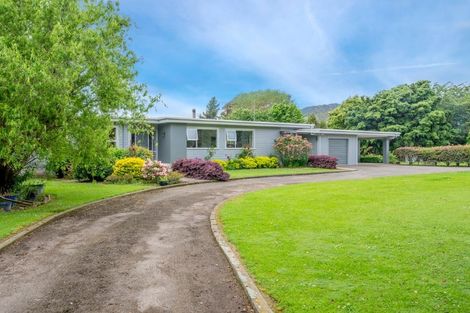 Photo of property in 1133 Queen Street East, Levin, 5571