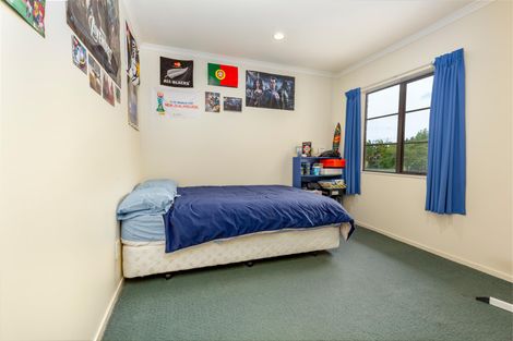 Photo of property in 112 Butcher Road, Pukekohe, 2120
