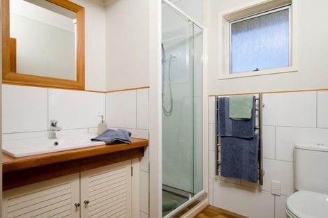 Photo of property in 42 Kitewaho Road, Swanson, Auckland, 0816