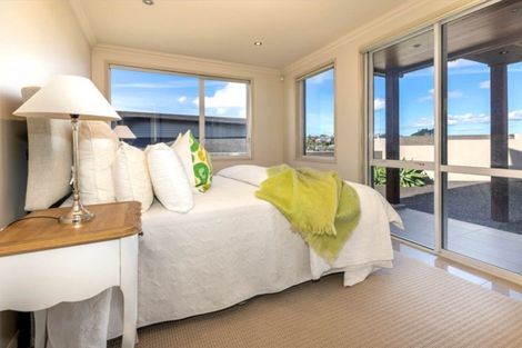 Photo of property in 72 Compass Way, Half Moon Bay, Auckland, 2012