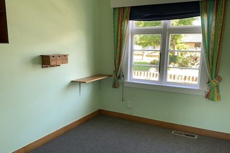 Photo of property in 28 Trafalgar Street, Levin, 5510