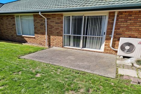 Photo of property in 12a Topham Lane, Hornby, Christchurch, 8042