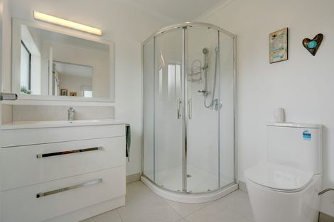 Photo of property in 13 Western View Heights, Horahora, Whangarei, 0110