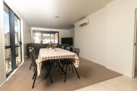 Photo of property in 4 Whimbrel Road, Flat Bush, Auckland, 2019