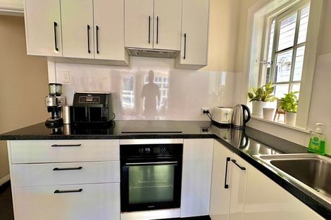 Photo of property in 3/23 Clifton Terrace, Kelburn, Wellington, 6012