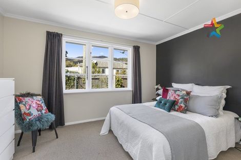 Photo of property in 17 Tawhai Street, Stokes Valley, Lower Hutt, 5019
