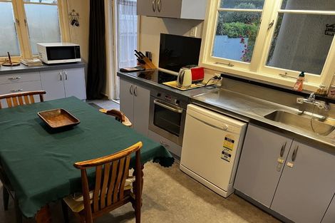 Photo of property in 413 Collinge Road, Mayfair, Hastings, 4122