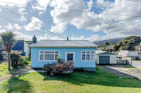 Photo of property in 28 Mills Street, Runanga, 7803