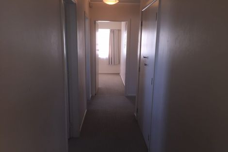 Photo of property in 196 Waimumu Road, Massey, Auckland, 0614