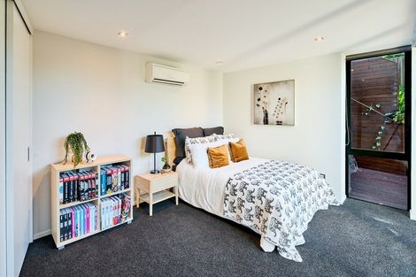 Photo of property in 24d Mandalay Terrace, Khandallah, Wellington, 6035