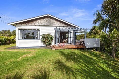 Photo of property in 376 Tukapa Street, Hurdon, New Plymouth, 4310