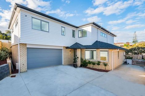 Photo of property in 6a Mchardy Place, Glenfield, Auckland, 0627