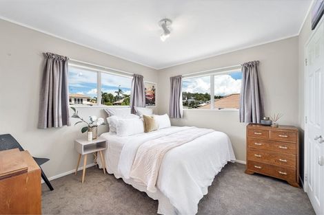 Photo of property in 4 Caversham Drive, Torbay, Auckland, 0630