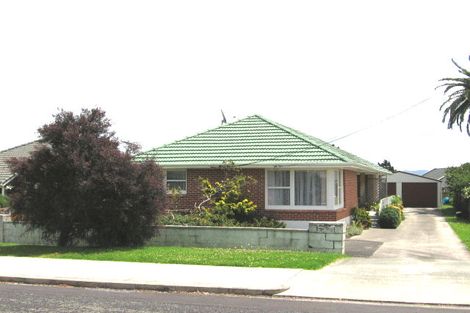 Photo of property in 1/5 Bentleigh Avenue, New Windsor, Auckland, 0600