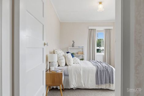 Photo of property in 72 Alma Road, Gonville, Whanganui, 4501