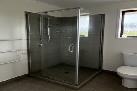 Photo of property in 96 Onerahi Road, Onerahi, Whangarei, 0110