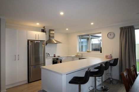 Photo of property in 11 Phoenix Place, Cromwell, 9310