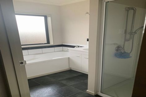 Photo of property in 32 Park Street, Winton, 9720