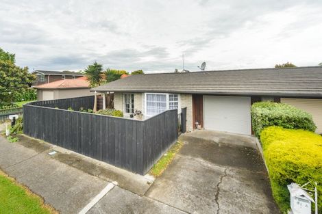 Photo of property in 61a Manawatu Street, Hokowhitu, Palmerston North, 4410