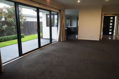 Photo of property in 33 Hyde Place, Halswell, Christchurch, 8025