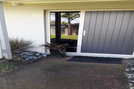 Photo of property in 25 Gulf View Road, Murrays Bay, Auckland, 0630