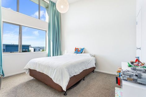 Photo of property in 61 Buckley Avenue, Hobsonville, Auckland, 0616