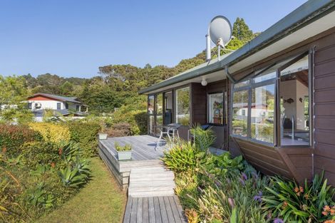 Photo of property in 28 Centennial Drive, Whitianga, 3510