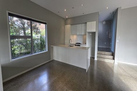 Photo of property in 73 Ridge View Crescent, Pukekohe, 2120