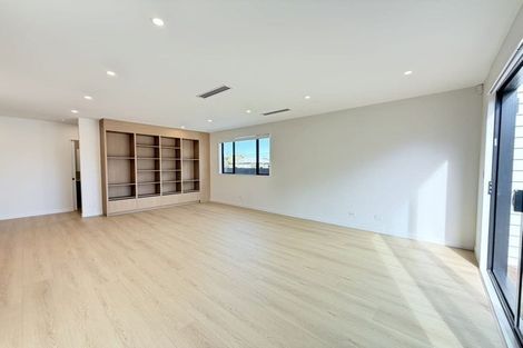 Photo of property in 12a Gordon Avenue, Milford, Auckland, 0620