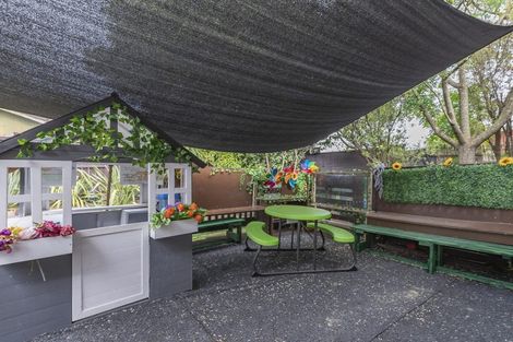 Photo of property in 17 Mack Place, Red Hill, Papakura, 2110