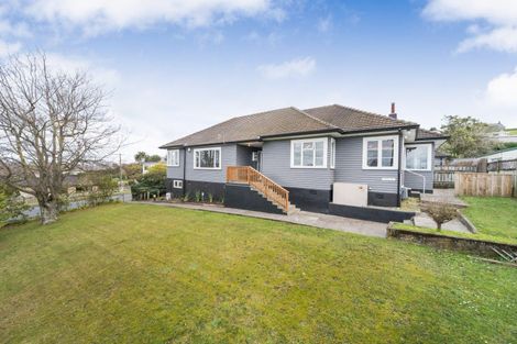 Photo of property in 100 West Street, Feilding, 4702
