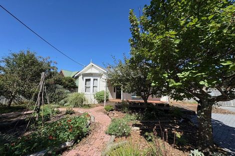 Photo of property in 8 Hereford Street, Levin, 5510