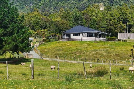 Photo of property in 869c Seven Mile Road, Rapahoe, Greymouth, 7803
