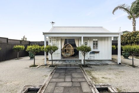 Photo of property in 89 Pendarves Street, New Plymouth, 4310