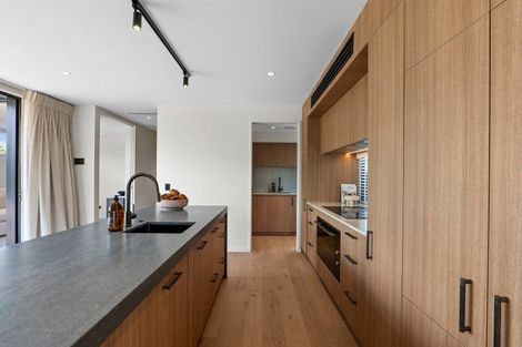 Photo of property in 152 Idris Road, Strowan, Christchurch, 8052