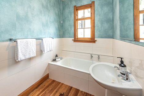 Photo of property in 6 College Street, Whanganui, 4500