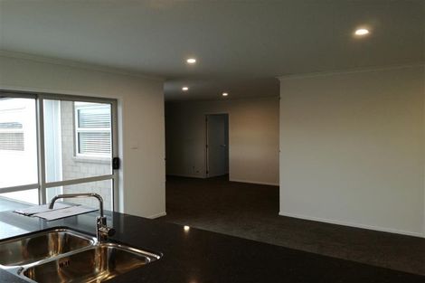 Photo of property in 65 Dunkeld Drive, Papamoa, 3118