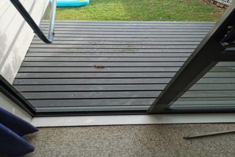 Photo of property in 70 Sturges Road, Henderson, Auckland, 0612