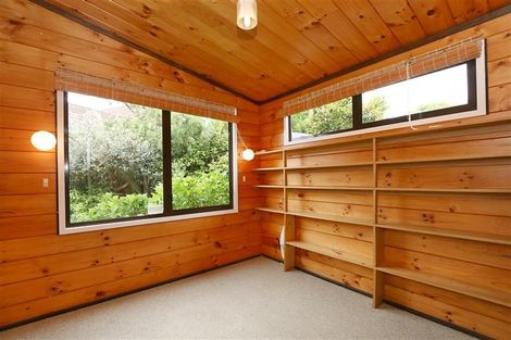 Photo of property in 71 Manawatu Street, Hokowhitu, Palmerston North, 4410