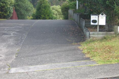 Photo of property in 1/63 Girrahween Drive, Totara Vale, Auckland, 0629